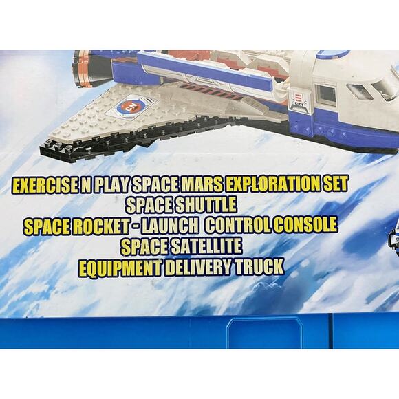 Mine City Space Shuttle Rocket Satellite Delivery Truck Building Block Set - Picture 4 of 7